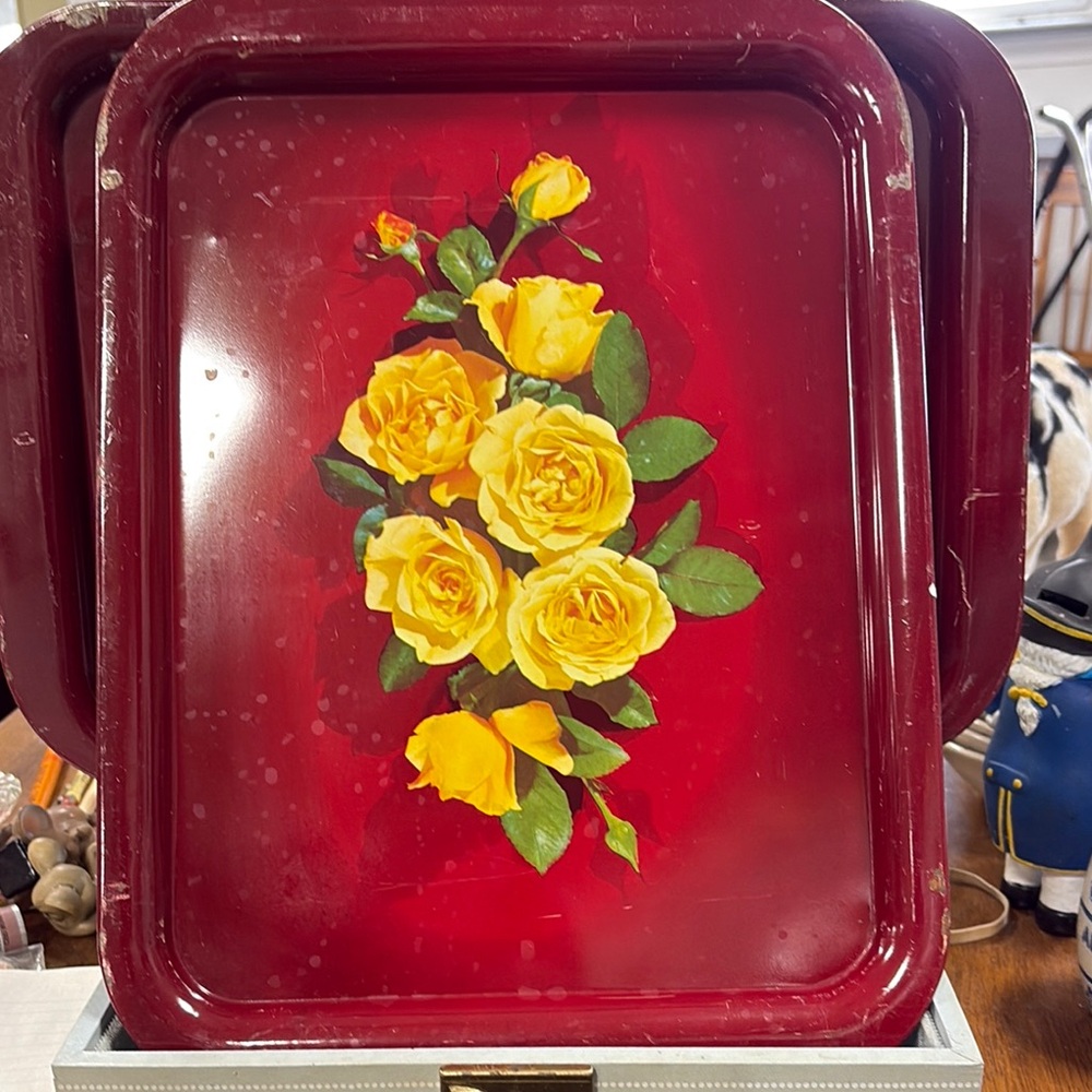 Vintage Red Tray with Yellow Roses
U